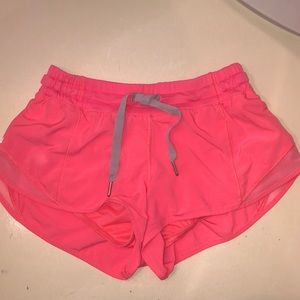 Lululemon Hotty Hot Short